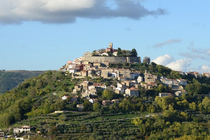 Motovun (Snimio Dejan Štifanić)