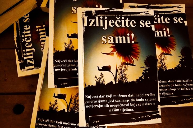 Knjiga koju prodaje Alen Dodić