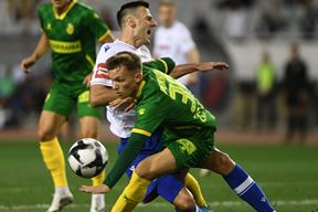  Mauro Perković i Nikola Kalinić ( Foto: Josko Ponos / CROPIX)
