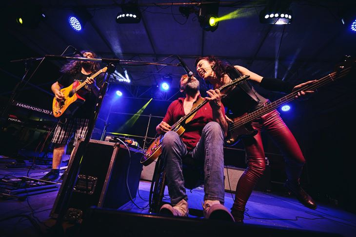 The Screaming Wheels (Snimio Merlo de Graia)