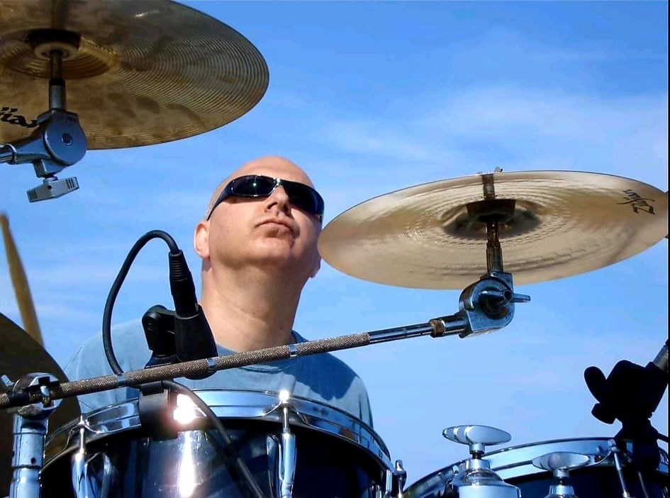Koncert je održan u čast prerano preminulom glazbeniku NIkici Niku Durakoviću