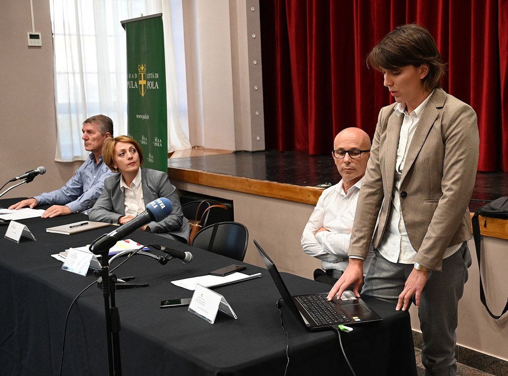 Damir Prhat, Josipa Tokić, Robert Stemberger i Marina Matković