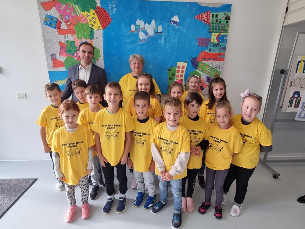 Učenici OŠ Žbandaj s gradonačelnikom