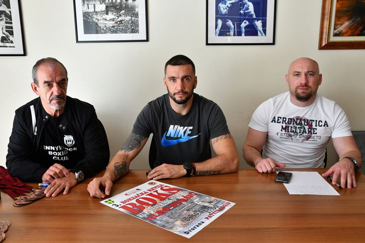 Dorian i Marko Čalić te izbornik Hrvatske Kristijan Hodak (snimio Milivoj MIJOŠEK)