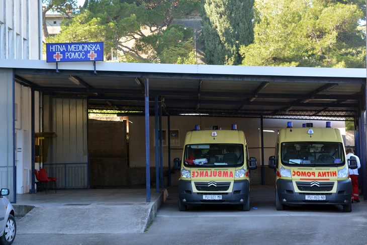 Pulska ispostava Zavoda smještena je u krugu Opće bolnice Pula (foto: Arhiva)