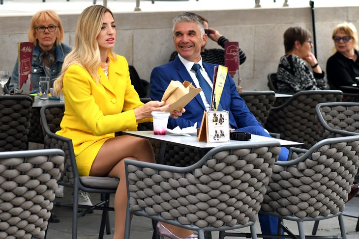 Pulski SDP-ovci Sanja Radolović i Igor Belas (snimio Milivoj MIJOŠEK)