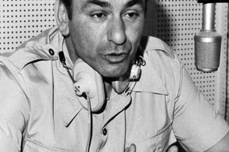 Radio je i na sinkronizaciji crtanih filmova, a na Radio Puli vodio nedjeljnu emisiju "Kroz naš kraj" 