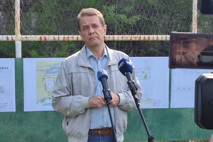 Zoran Kostić (Snimio Milivoj Mijošek)