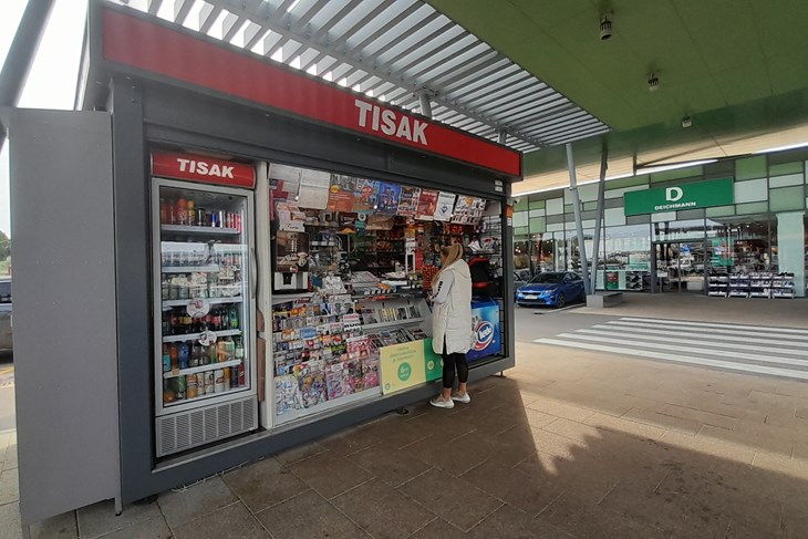 Kiosk u Pula City Mallu gdje je uplaćen dobitni litić (snimila Lara BAGAR)