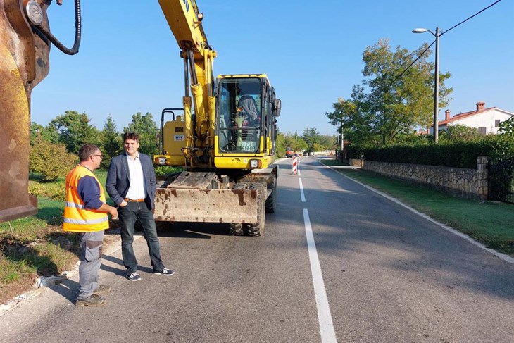 Radove na području Kapelice posjetio je i labinski gradonačelnik