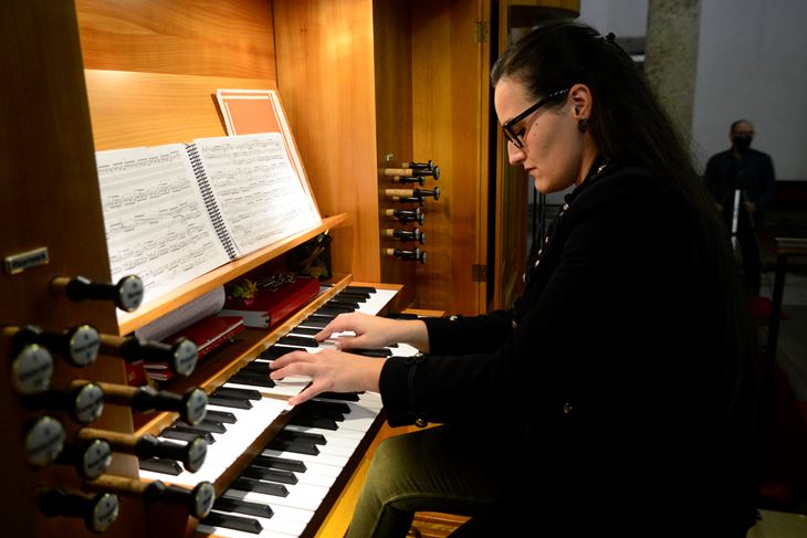 Elena Roce u pulskoj katedrali (Snimio Dejan Štifanić)
