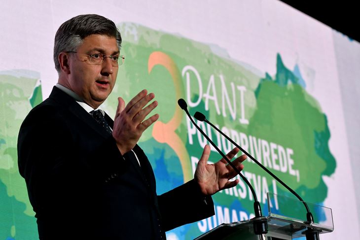Andrej Plenković u Puli na Danima poljoprivrede, ribarstva i šumarstva (Snimio Milivoj Mijošek)