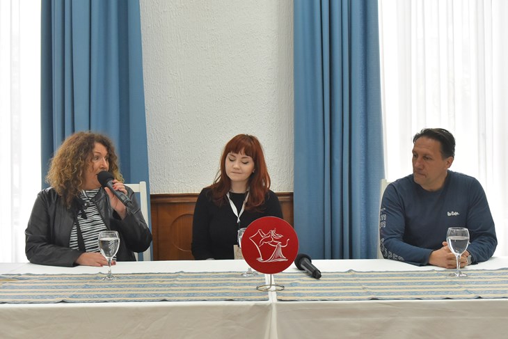 Magdalena Vodopija, Lamija Milišić i Damir Uzunović (Snimio Duško Marušić Čiči)