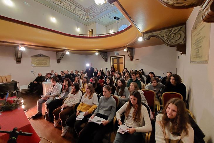 Svečana sjednica Gradskog vijeća mladih u Circolu