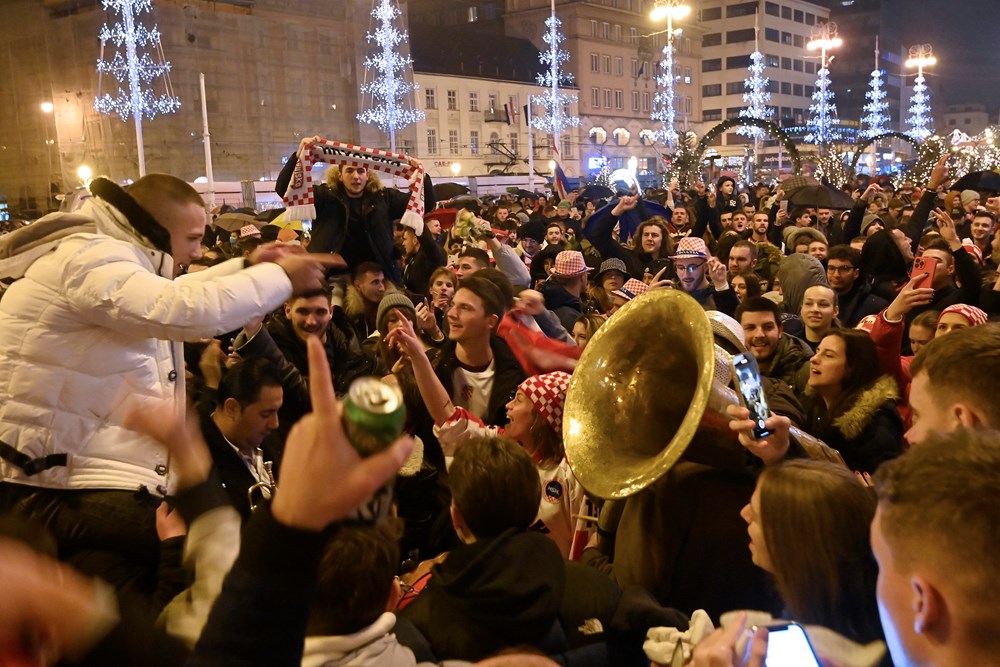 Slavlje navijača u Zagrebu (Cropix)