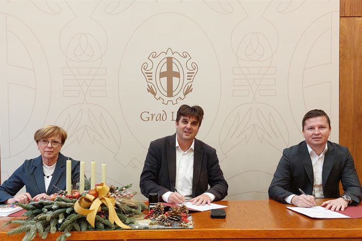 S potpisivanja ugovora