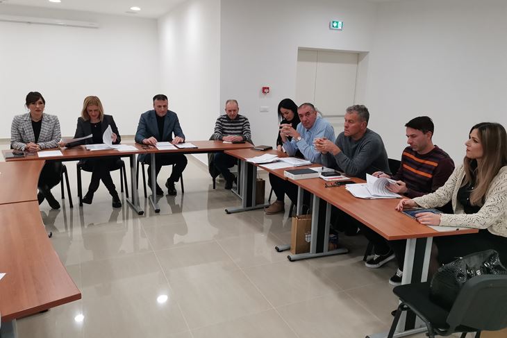 Vijeće Svete Nedelje u novim prostorima Društvenog Doma "Poldrugo Valentin" (snimio Branko BIOČIĆ)