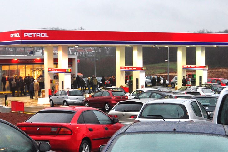 Petrol, ilustracija