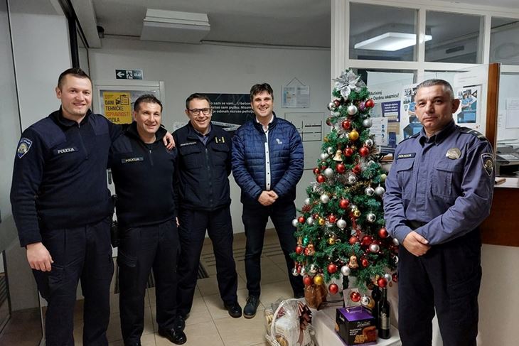 Gradonačelnik Labina u posjetu dežurnim službama