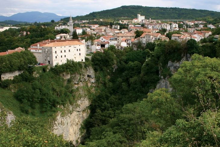 Pazin, ilustracija