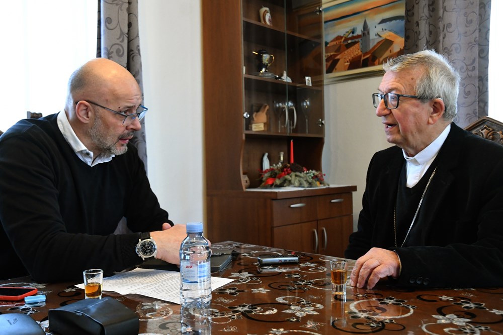 Ivan Milovan, biskup porečki i pulski u miru (snimio Milivoj MIJOŠEK)