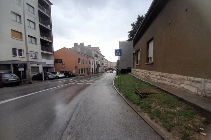 Brajšina ulica je žila kucavica Pazina (snimio Anđelo DAGOSTIN)