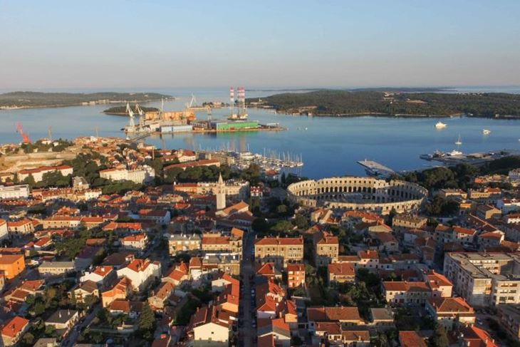 Grad Pula (foto Grad Pula)
