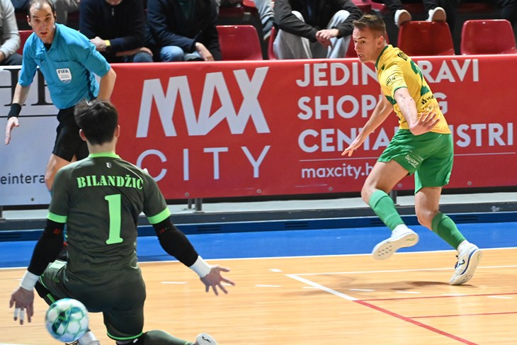 PROBIO LED - Niko Vukmir postiže prvi gol u sezoni (snimio Danilo MEMEDOVIĆ)