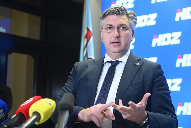  Andrej Plenković (foto: Goran Mehkek / CROPIX)