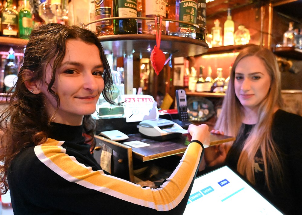 Hana Fajtović i Debora Smoljan iz Uliksa 