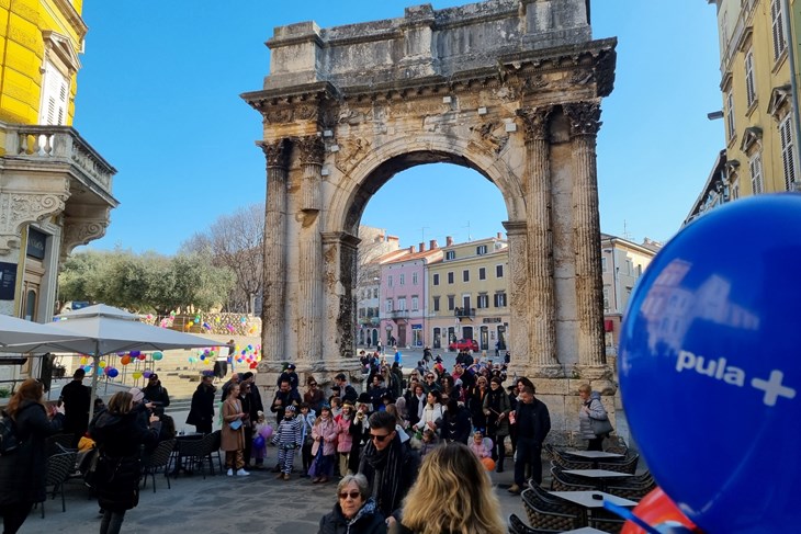 Karneval u Puli (Foto: Turistička zajednica Pula)