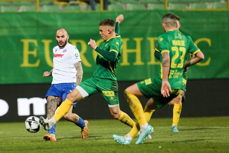 UVIJEK NA PRAVOM MJESTU - Oleksandr Petrusenko  (foto: Goran ŠEBELIĆ / CROPIX)