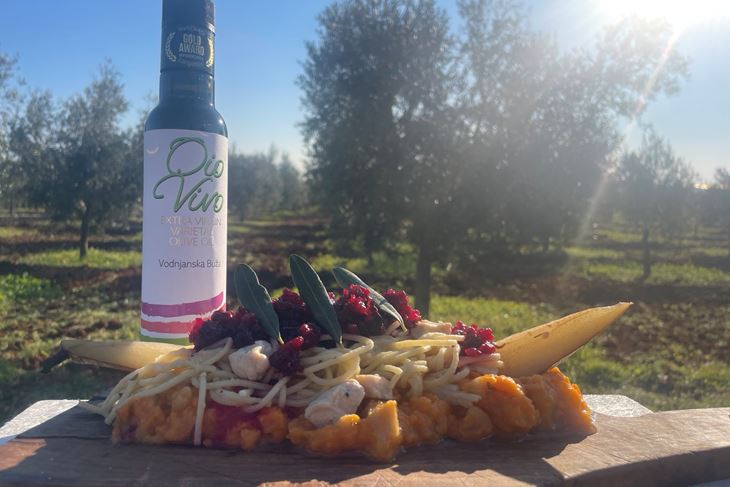 Škola kuhanja by The Outlaw Chef: Spaghetti "Naufragium Amores alla OioVivo"