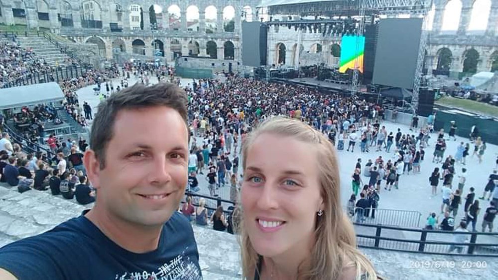 Luka Piljan i Matea Ikić, poznata pulska odbojkašica koja igra za turski tim upravo u razrušenom Gaziantepu (Privatna arhiva)