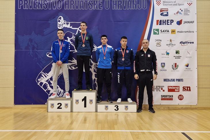 NA NAJVIŠOJ STEPENICI POBJEDNIČKOG POSTOLJA - Jure Rajković
