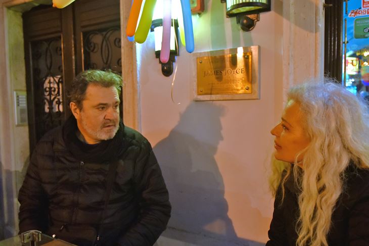 Alen Vitasović i Jelena Milović, nekadašnji glazbenici suradnici, danas glazbenik i novinarka Glasa Istre