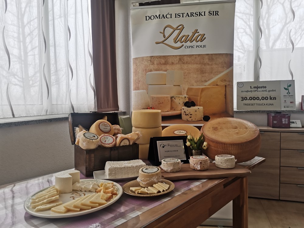 Široka paleta proizvoda Sirane Zlata