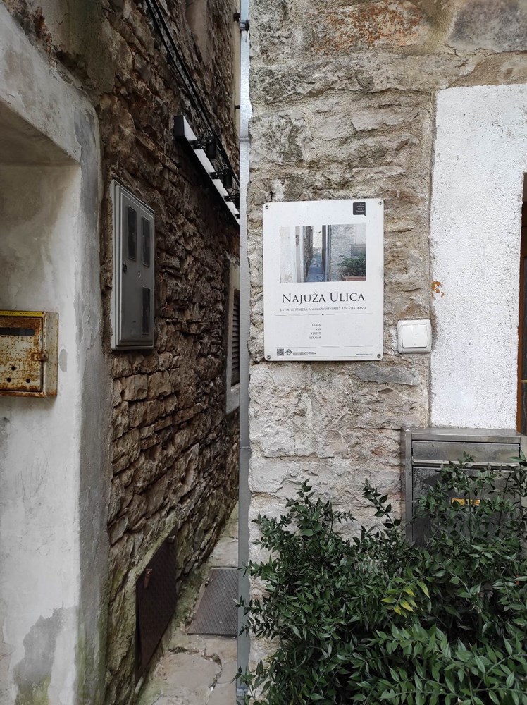 Najuža ulica u Vodnjanu ( foto: TZ Vodnjan)