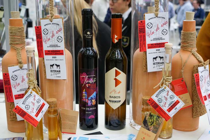 Vodnjanci na međunarodnoj izložbi u Bologni (foto: Udruga ISTARSKO-Ekomuzej iz Vodnjana)