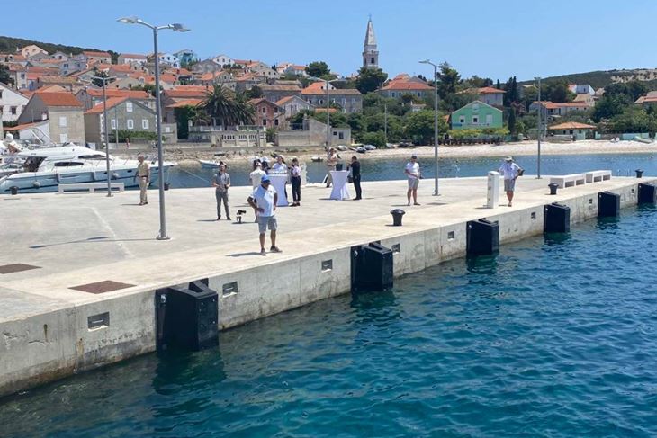 Dio otočana s Unija želi se pripojiti Istri zbog loših brodskih linija s Rijekom (foto: PGŽ)