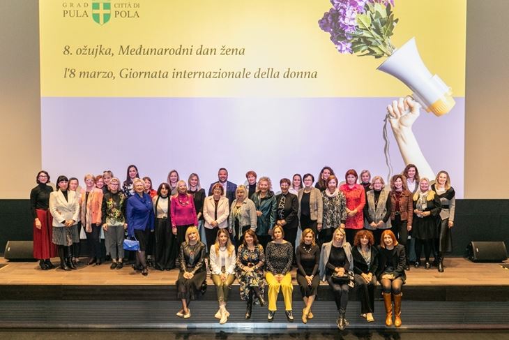Foto: Grad Pula