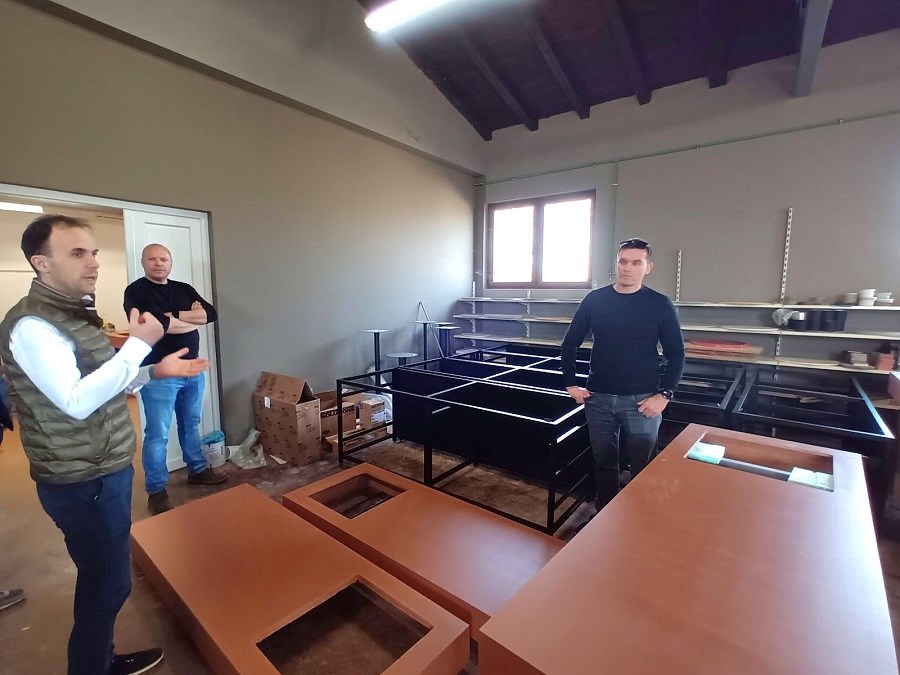 Gradonačelnik Loris Peršurić u posjeti mladoj tvrtki (foto: Grad Poreč)