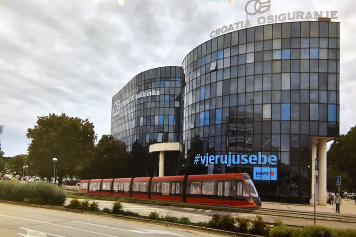  Grupa etuzijasta radi na projektu ozivljavanja tramvaja u Puli (Foto: Duško Marušić / CROPIX)