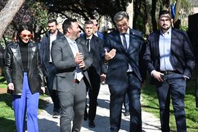 Filip Zoričić i Andrej Plenković danas u Puli (Snimio Danilo Memedović)