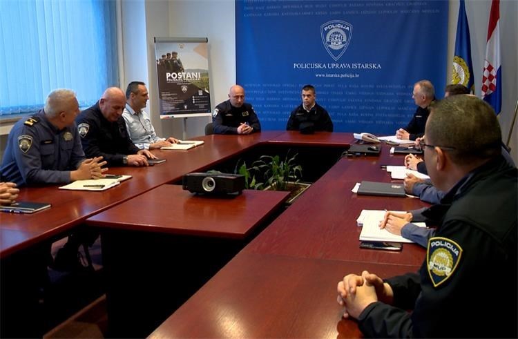 Foto PU istarska