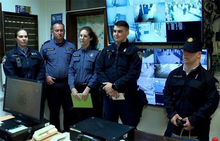 Foto PU istarska