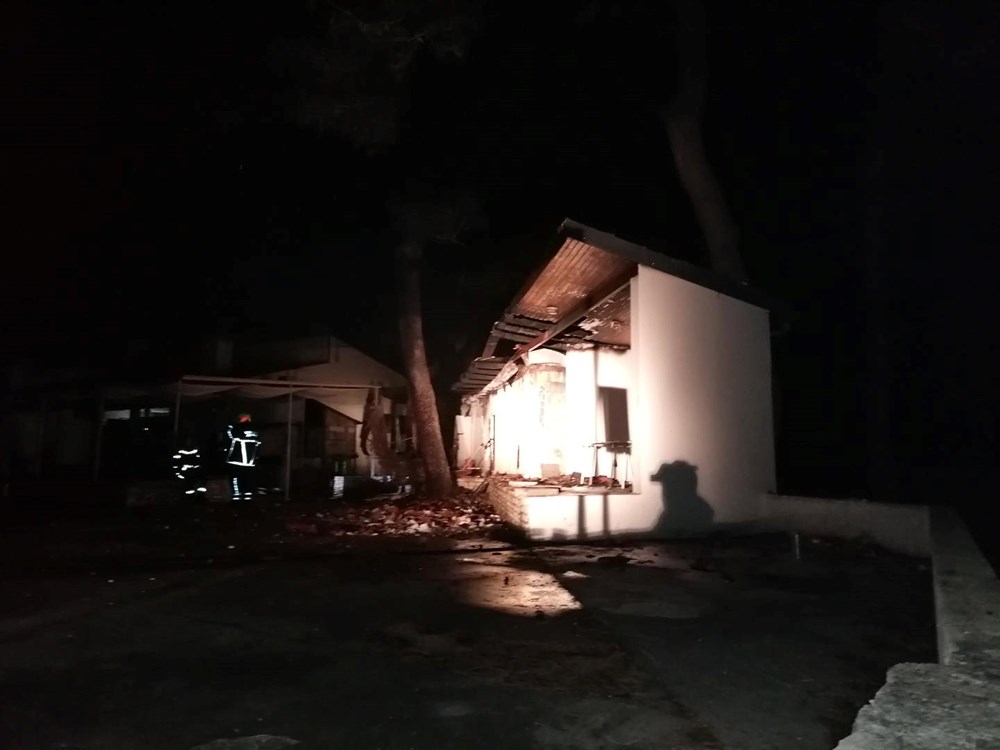 Požar u Banjolama (foto: Javna vatrogasna postrojba Pula)