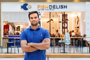 Stefano Petrović na otvaranju Fish Delish Avenue Malla