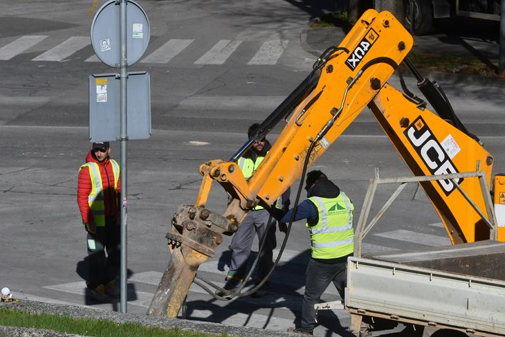 Radovi u Ulici Starih statuta (snimili Milivoj MIJOŠEK i Duško MARUŠIĆ ČIČI)