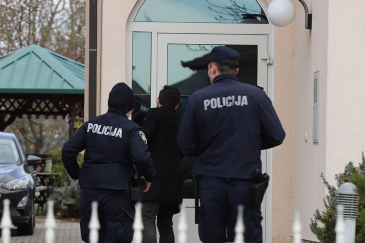 Pretres kuće Đure Horvata (CROPIX)